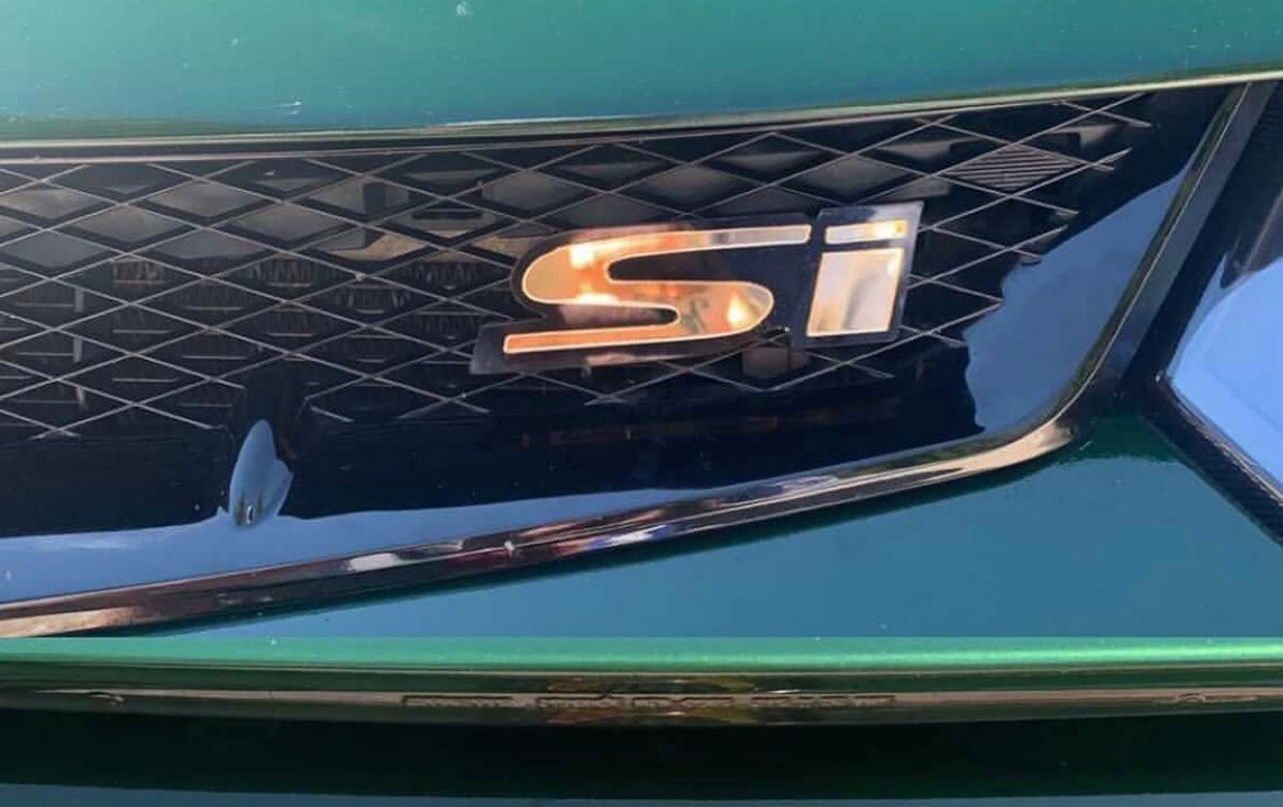 ACRYLIC Si EMBLEM